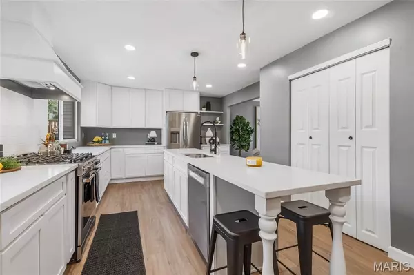 Manchester, MO 63021,1145 Hobbs Mill DR