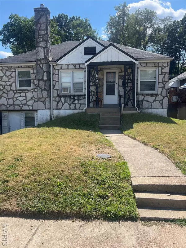 6404 Myron AVE, St Louis, MO 63121