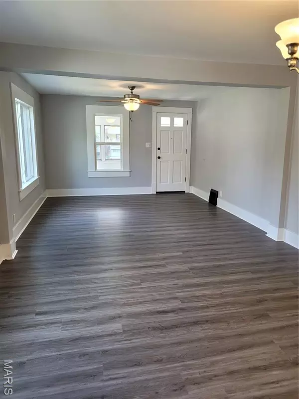 Alton, IL 62002,202 Wisconsin AVE