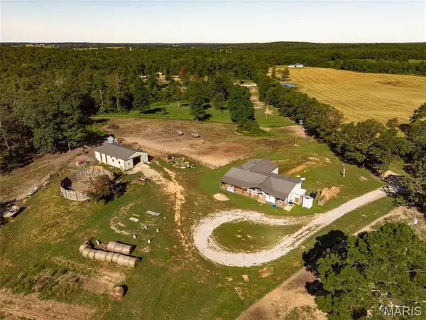 Summersville, MO 65571,1206 Roark DR