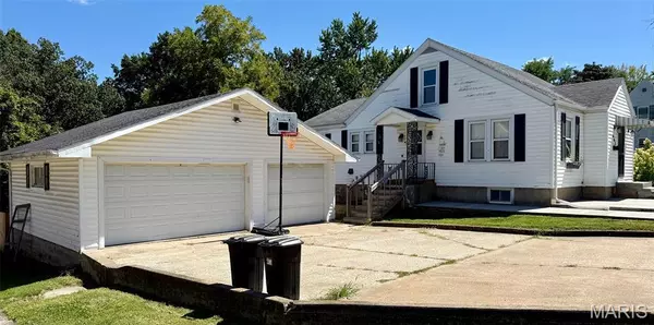 Bowling Green, MO 63334,407 N High ST