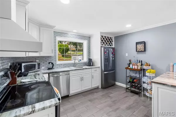 Affton, MO 63123,8709 Holbrook DR