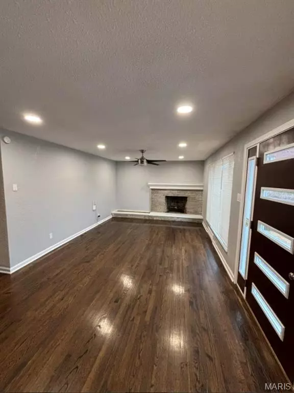 St Louis, MO 63112,6064 W Cabanne PL