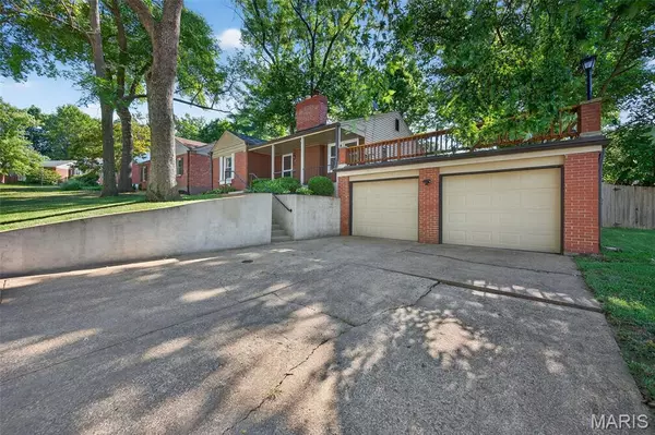 Crestwood, MO 63126,722 Crompton CT