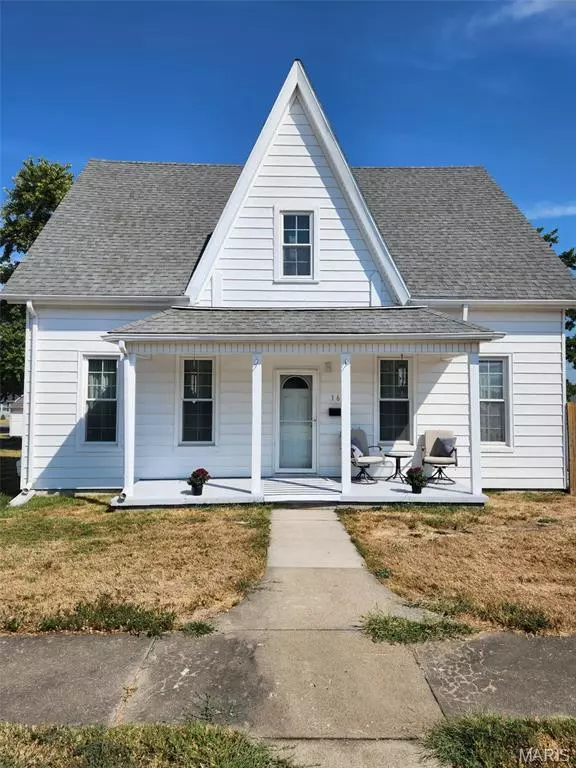 Nashville, IL 62263,163 W Walnut