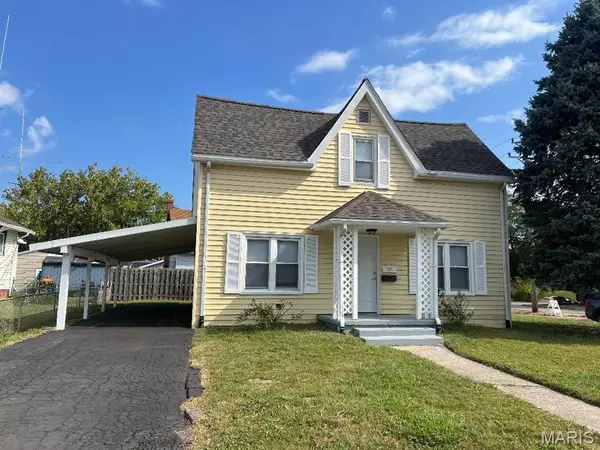 1050 Tremont ST, Alton, IL 62002