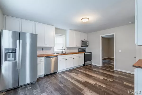 Festus, MO 63028,13227 State Road Tt