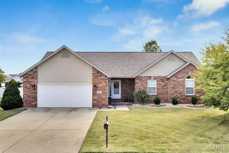 340 Ratz DR, Granite City, IL 62040
