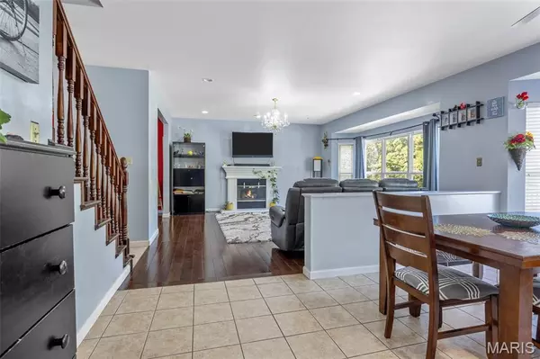 Ballwin, MO 63021,637 Brook Meadow DR