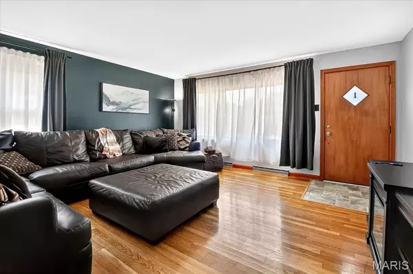 St Charles, MO 63301,1836 W Clark ST