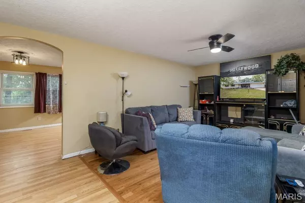 St Robert, MO 65584,108 Shara DR