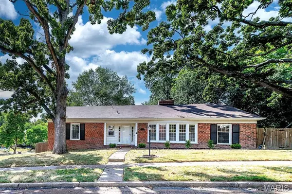 University City, MO 63130,7401 Wellington AVE