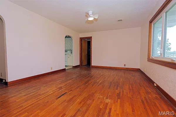 Chaffee, MO 63740,514 W Yoakum AVE