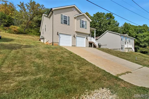 Pacific, MO 63069,109 Ridgedale DR