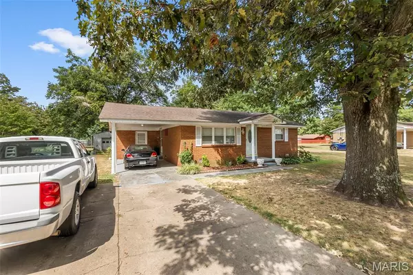 Kennett, MO 63857,1801 Preston ST