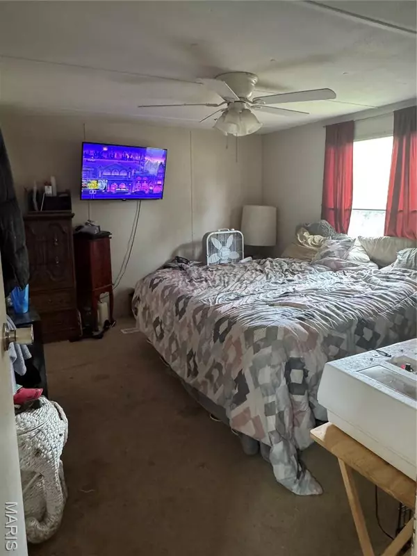 House Springs, MO 63051,6061 Parkedge DR