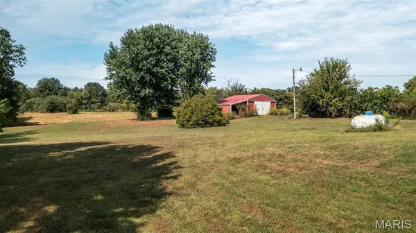 Litchfield, IL 62056,191 Shady LN