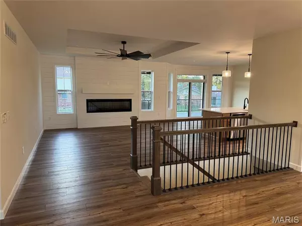 Glen Carbon, IL 62034,4515 Bruin LN