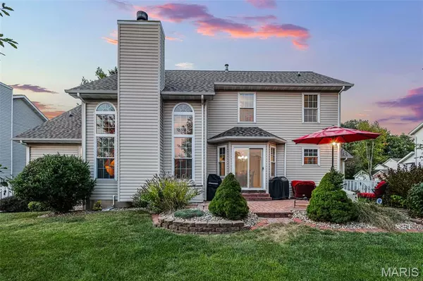 Glen Carbon, IL 62034,104 Oaklawn DR