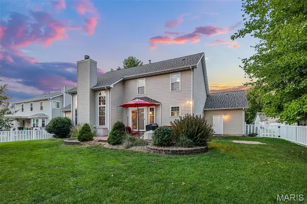 Glen Carbon, IL 62034,104 Oaklawn DR