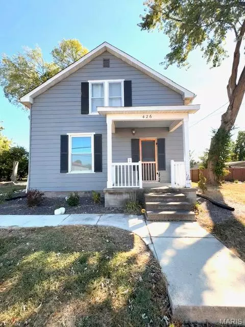 Nashville, IL 62263,426 E Adams ST