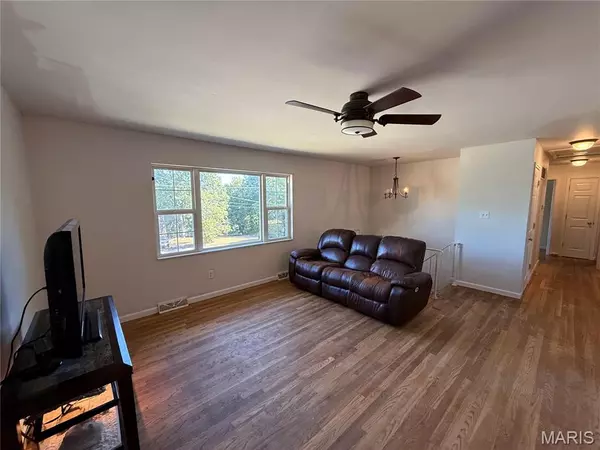 St Louis, MO 63126,11000 Torigney DR