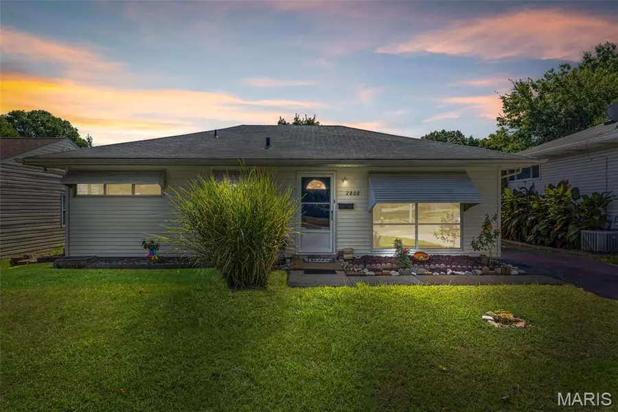 7808 Wanda AVE, St Louis, MO 63123