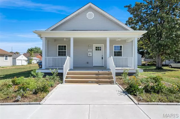 526 State ST, Dupo, IL 62239