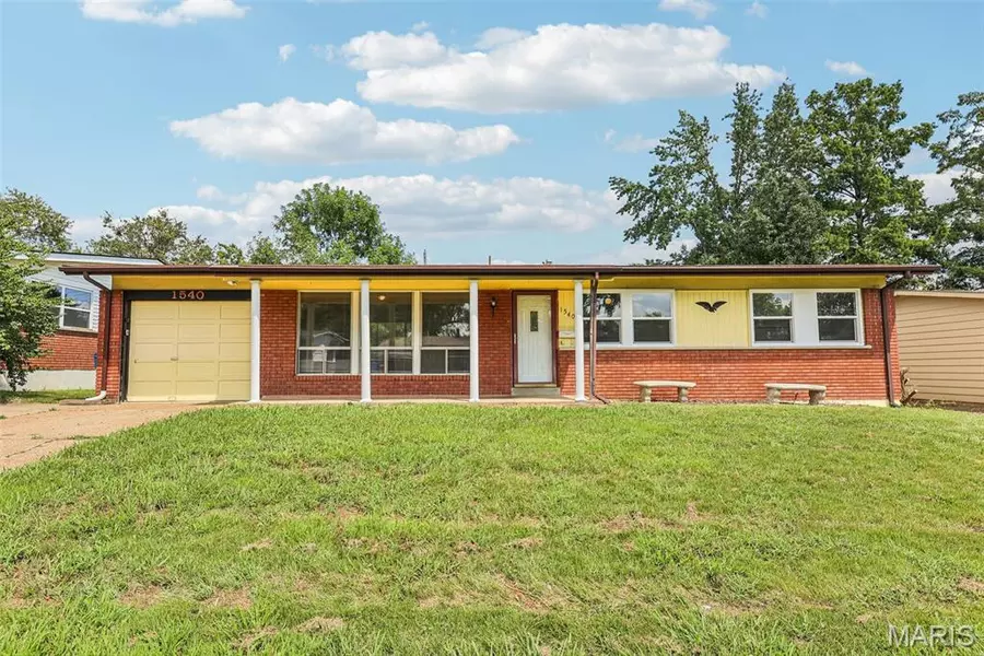 1540 Ascot TER, Florissant, MO 63033