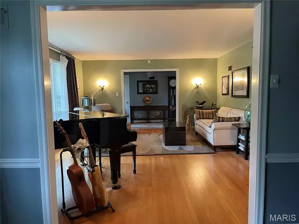 St Louis, MO 63131,108 Frontenac Forest