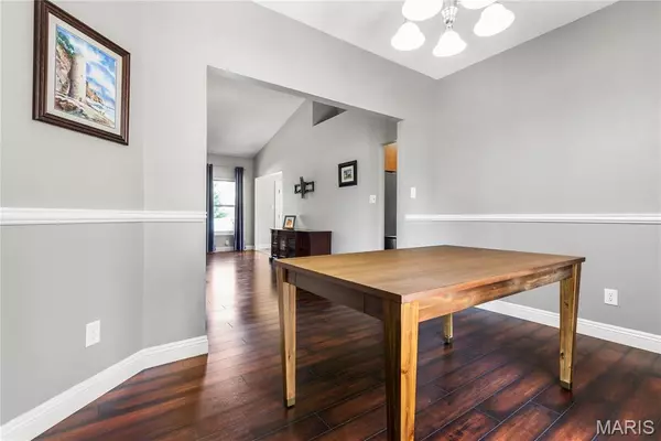 St Peters, MO 63304,102 Deer Meadow CT