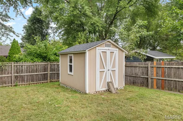 Maryville, IL 62062,1008 Andra DR