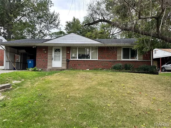 109 Florwood CT, St Louis, MO 63135