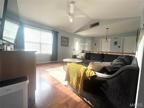 Union, MO 63084,428 Crestview DR