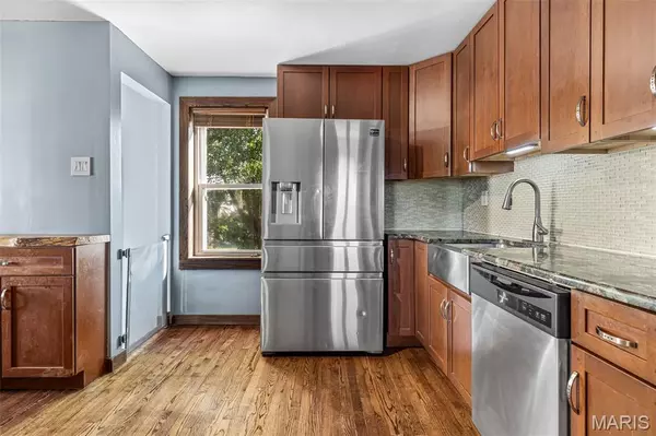 St Louis, MO 63125,600 Ellwine DR