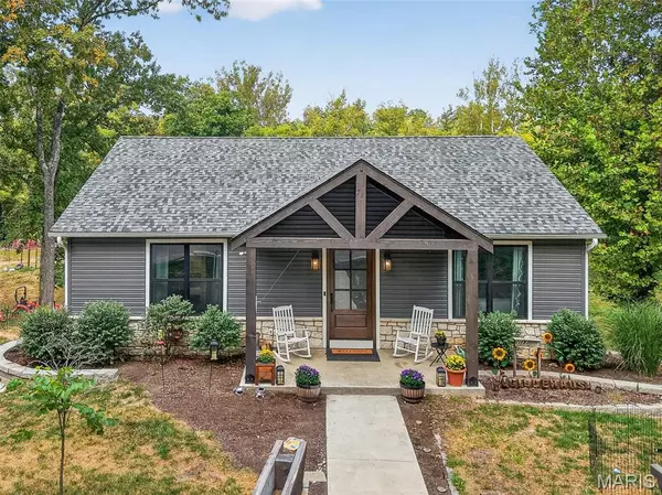 816 N Rock Church RD, Warrenton, MO 63383