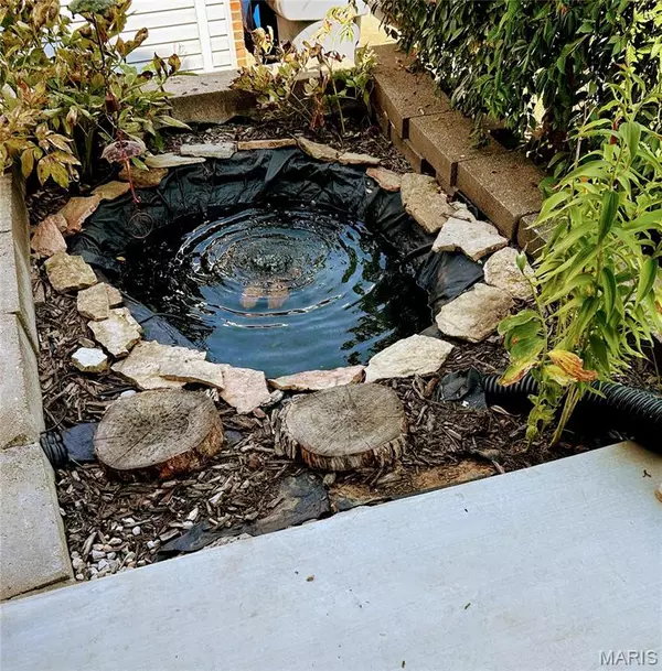 Barnhart, MO 63012,1728 Fairfax DR