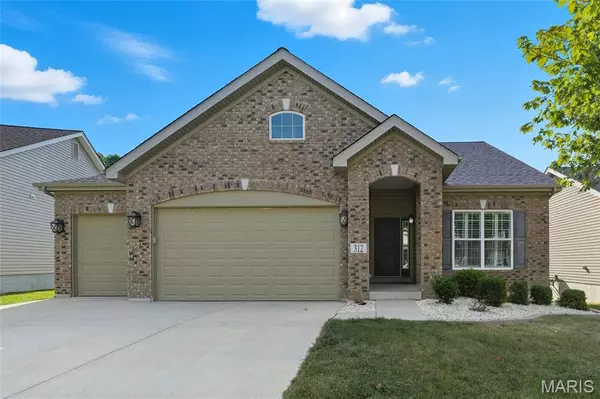 312 Bridge Valley DR, Imperial, MO 63052