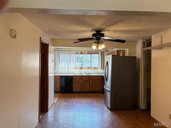 Belleville, IL 62221,1820/1820A La Salle ST