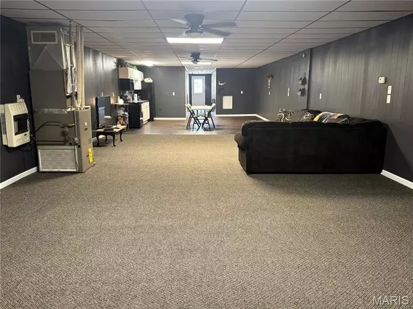 La Belle, MO 63447,423 State ST