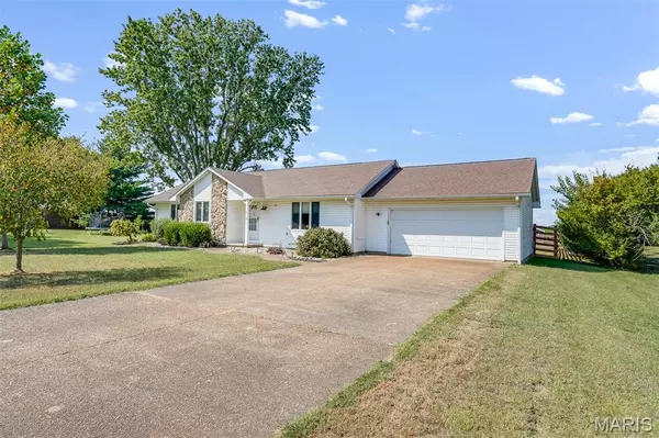 Highland, IL 62249,57 Kay DR