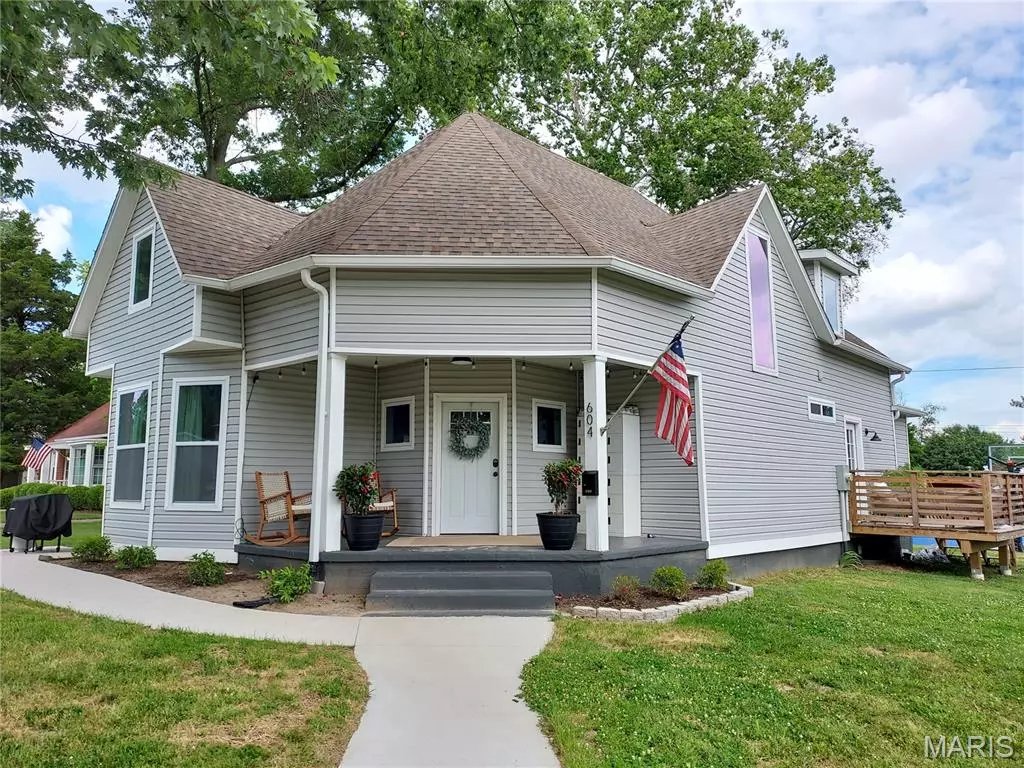 Greenville, IL 62246,604 Eastern AVE