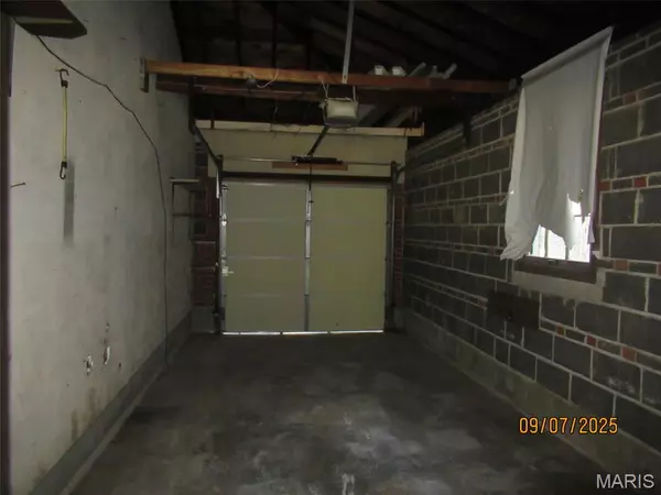 St Louis, MO 63135,1304 Lang DR