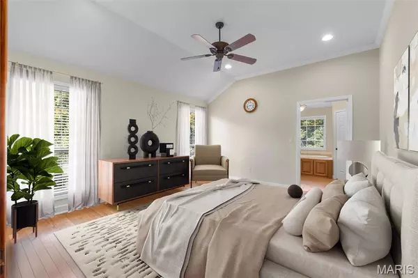 Cape Girardeau, MO 63701,211 Castle Rock VLG