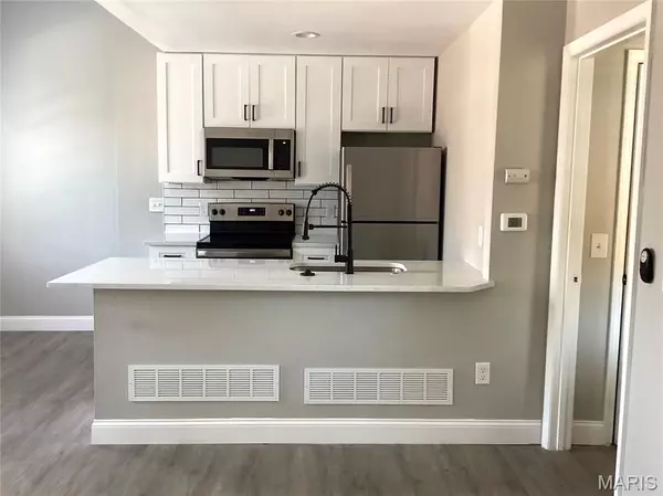 St Louis, MO 63104,2025 S 11th ST #B