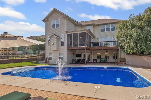 Glen Carbon, IL 62034,115 Windover PT