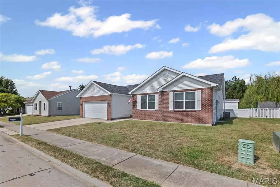 113 E Harrisonville DR, Valmeyer, IL 62295