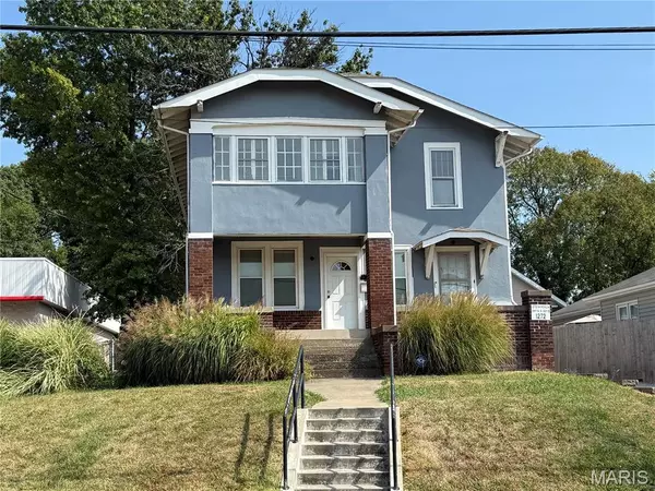 1272 Vandalia ST, Collinsville, IL 62234