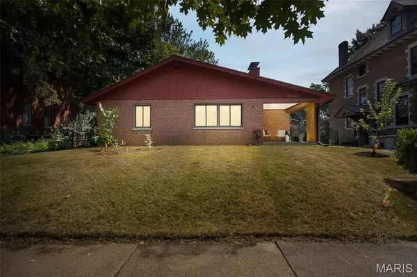 3030 Hawthorne BLVD, St Louis, MO 63104