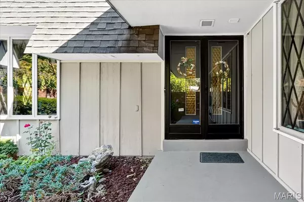 Florissant, MO 63033,12432 Quatre DR